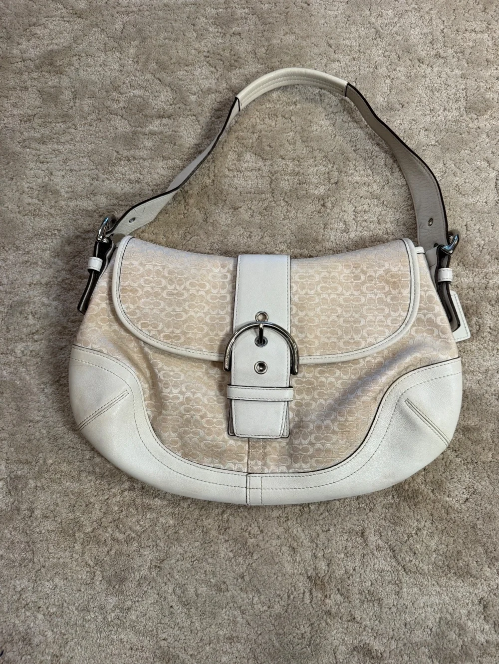 Vintage 2004 Coach Soho 6808 Signature Buckle Hobo Bag Cream White Y2K